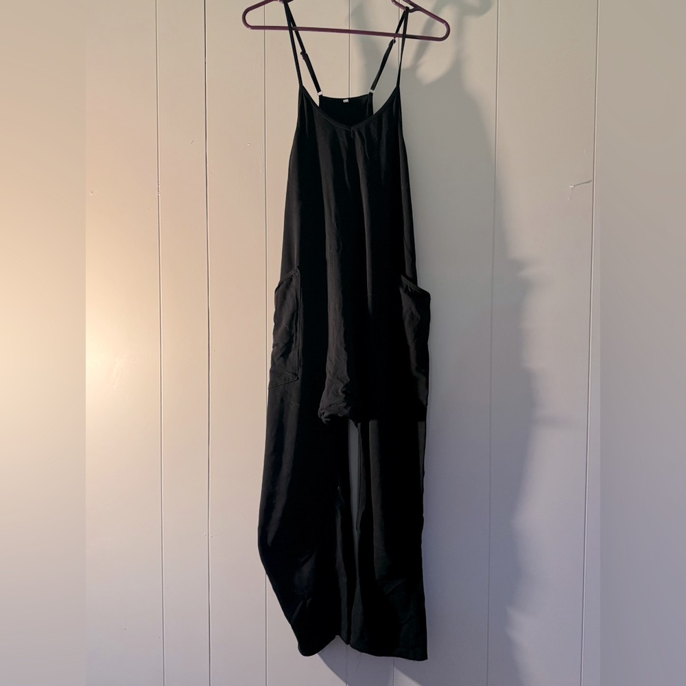 Jumpsuit women’s M
